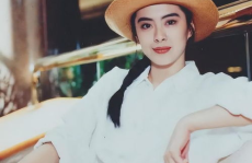 王祖贤是谁开的包,揭秘她背后的神秘包店传奇